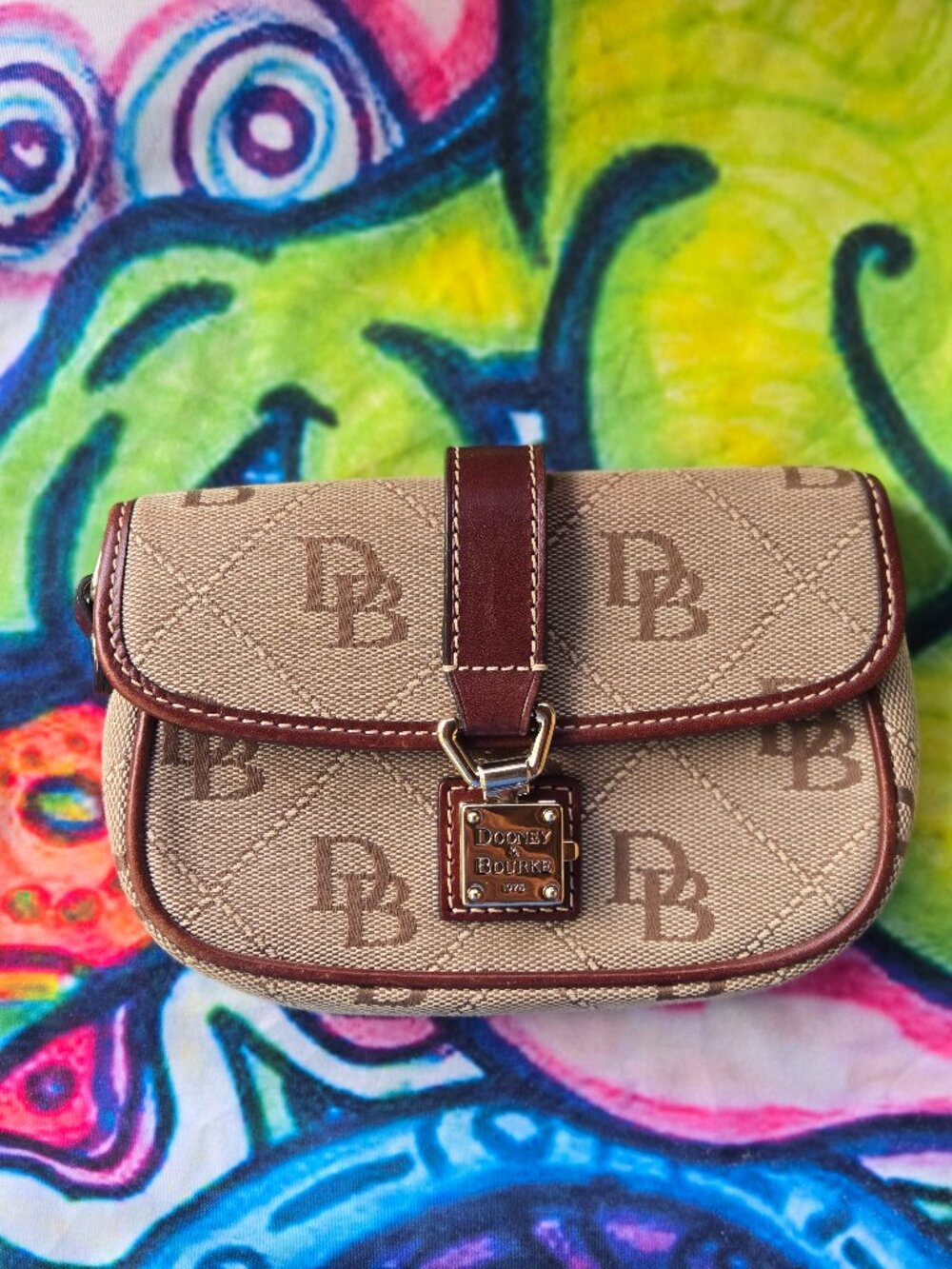 Dooney and bourke jacquard wristlet